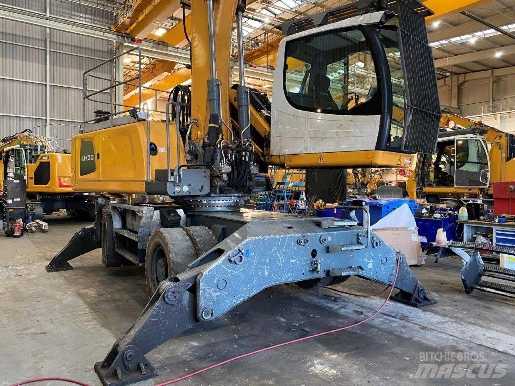 Liebherr LH 30 M مناولات المخلفات / مناولات صناعية