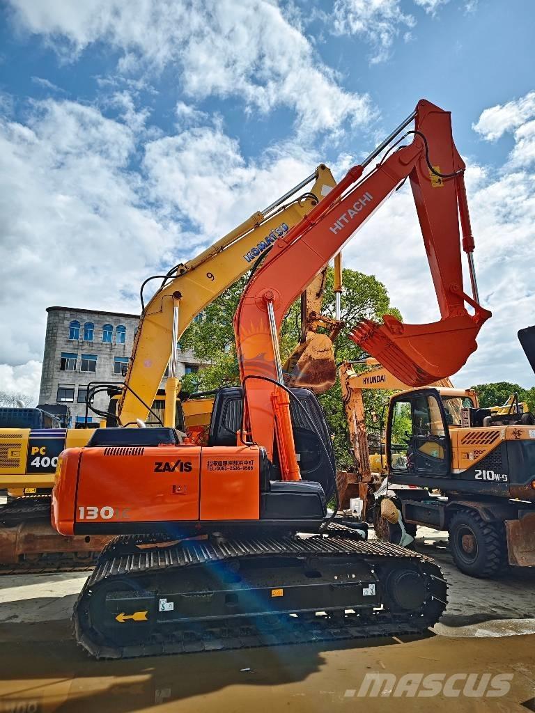 Hitachi ZX 130 حفارات زحافة