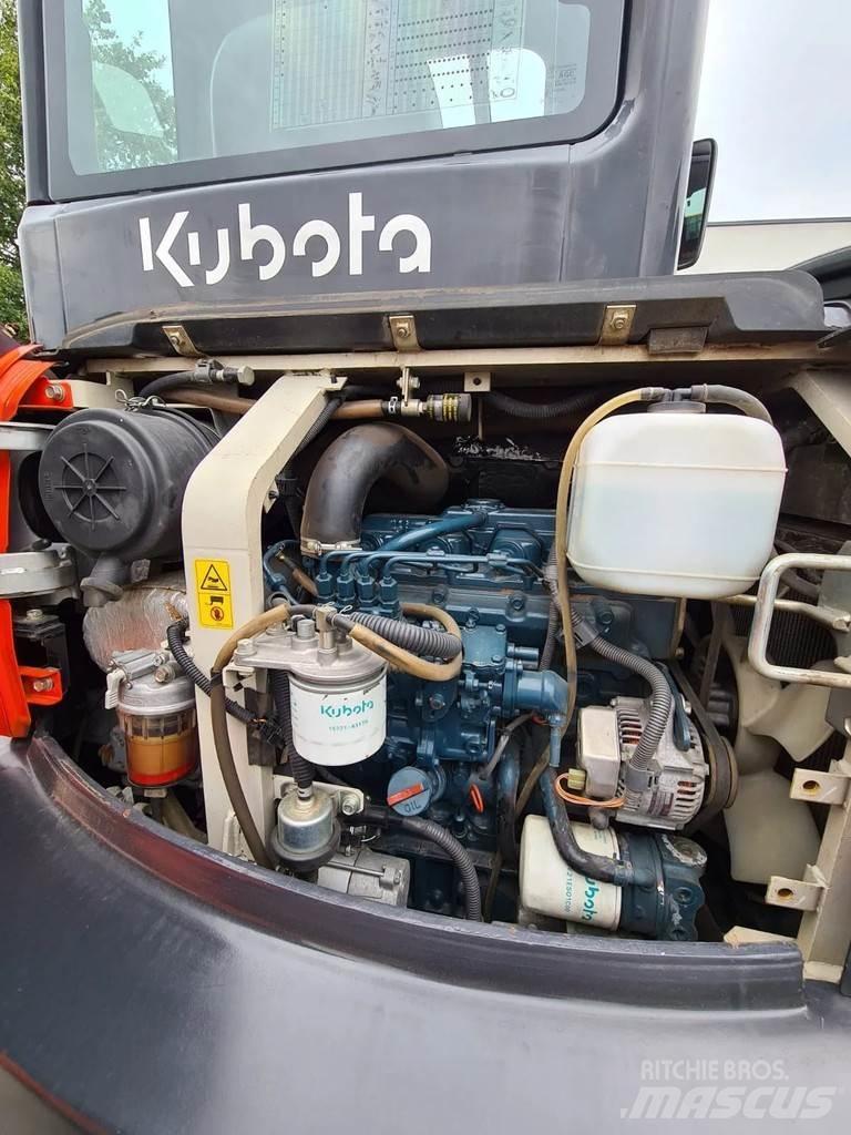 Kubota KX057-4 حفارات صغيرة أقل من 7 طن (حفارات صغيرة)