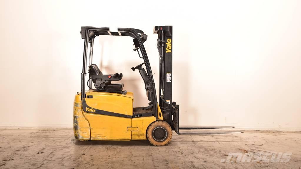 Yale ERP 16 VT شاحنات ذات رافعات شوكية تعمل بالكهرباء