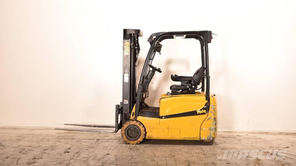 Yale ERP 16 VT شاحنات ذات رافعات شوكية تعمل بالكهرباء