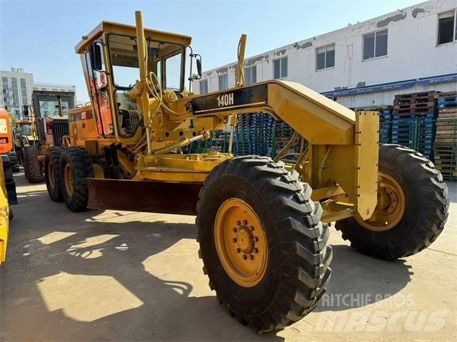 CAT 140 H VHP معدات تمهيد الطرق