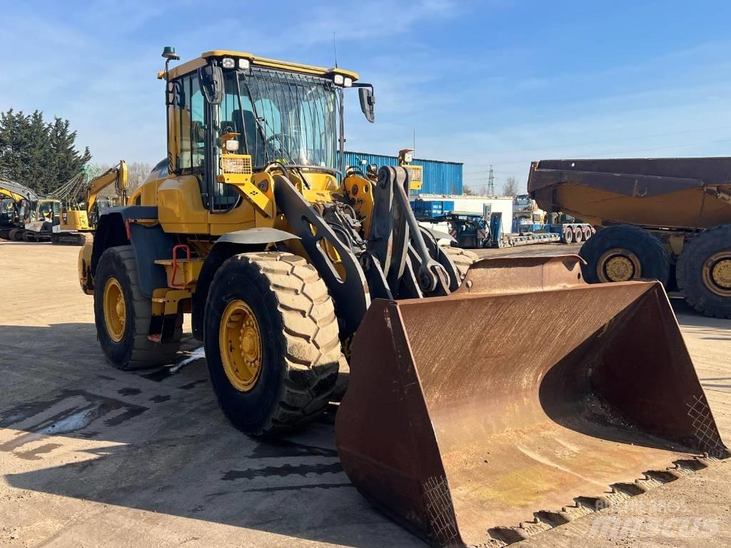 Volvo L 70 H لوادر بعجل