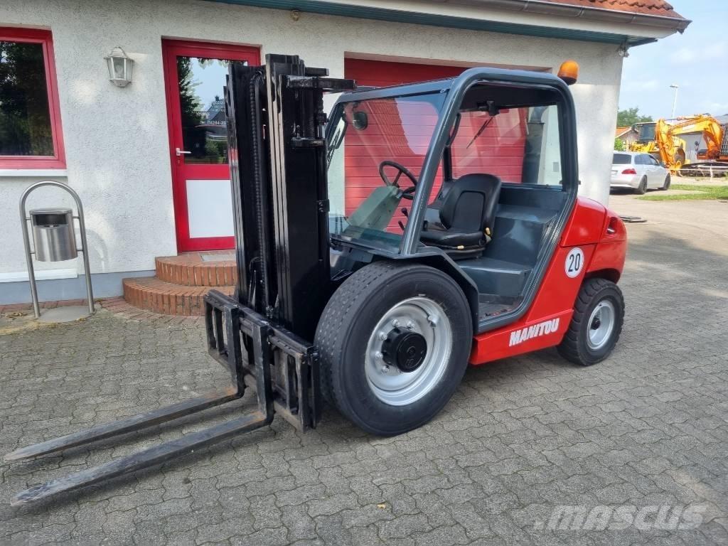 Manitou MSI 25 T شاحنات الطرق الوعرة
