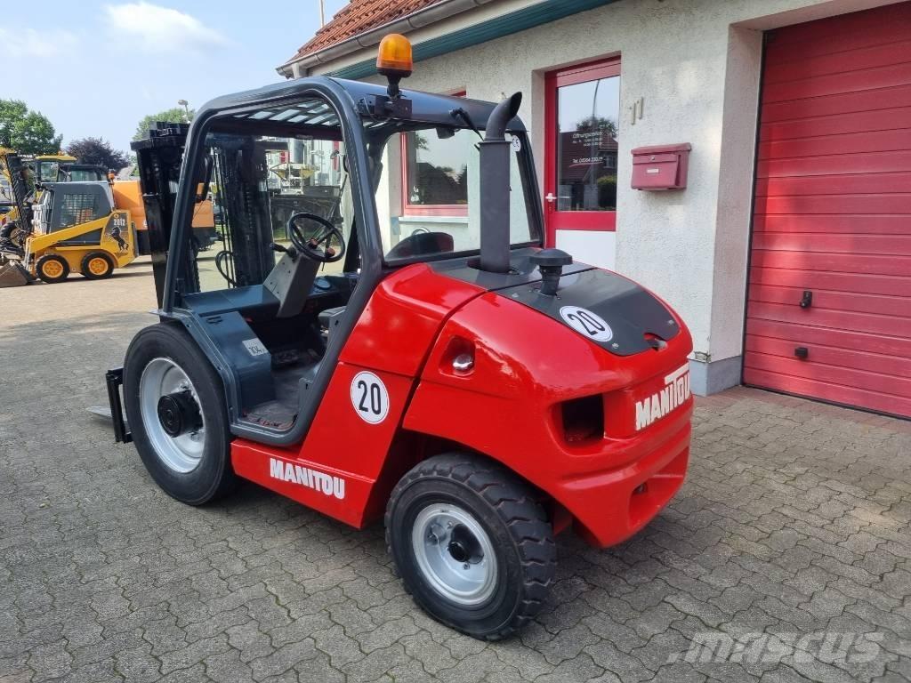 Manitou MSI 25 T شاحنات الطرق الوعرة