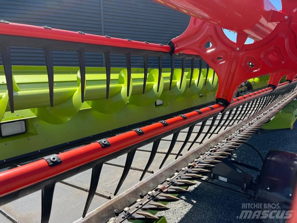 CLAAS Lexion 8800TT حصادات
