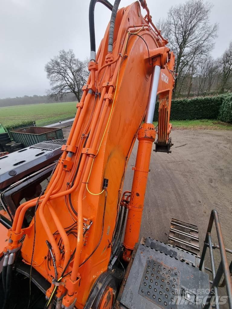 Hitachi ZX 870 LC R حفارات زحافة