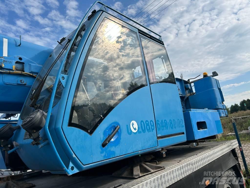 Grove GMK 3055 رافعات صالحة لكل أنواع الطرق