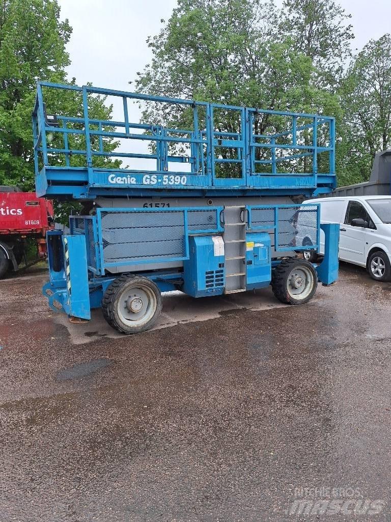 Genie GS 5390 RT رافعات مقصية الشكل