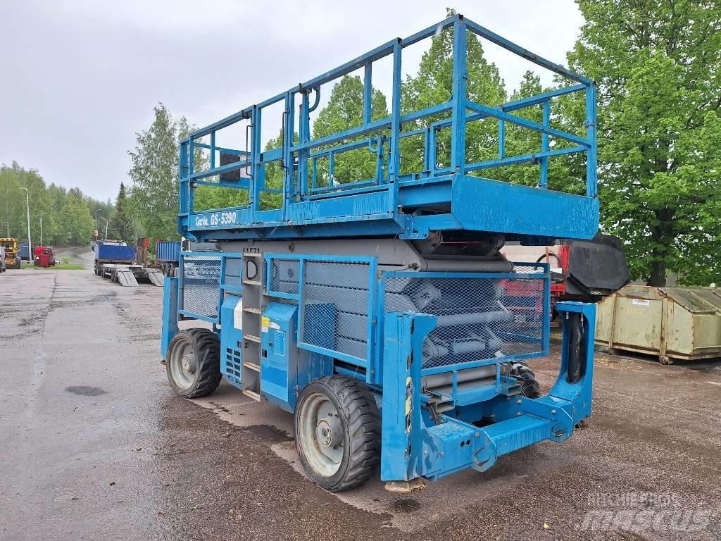 Genie GS 5390 RT رافعات مقصية الشكل