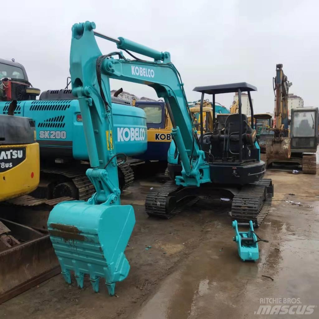 Kobelco SK45SR حفارات صغيرة أقل من 7 طن (حفارات صغيرة)