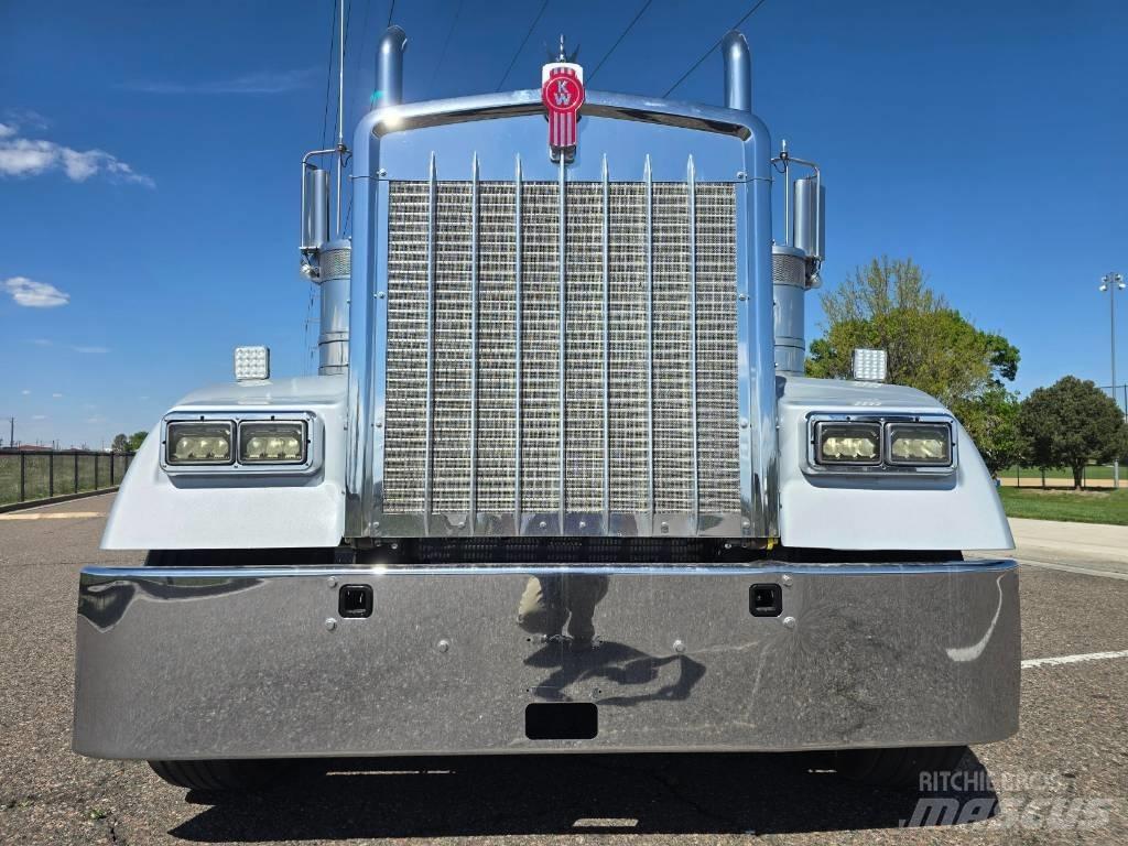 Kenworth W 900 وحدات الجر