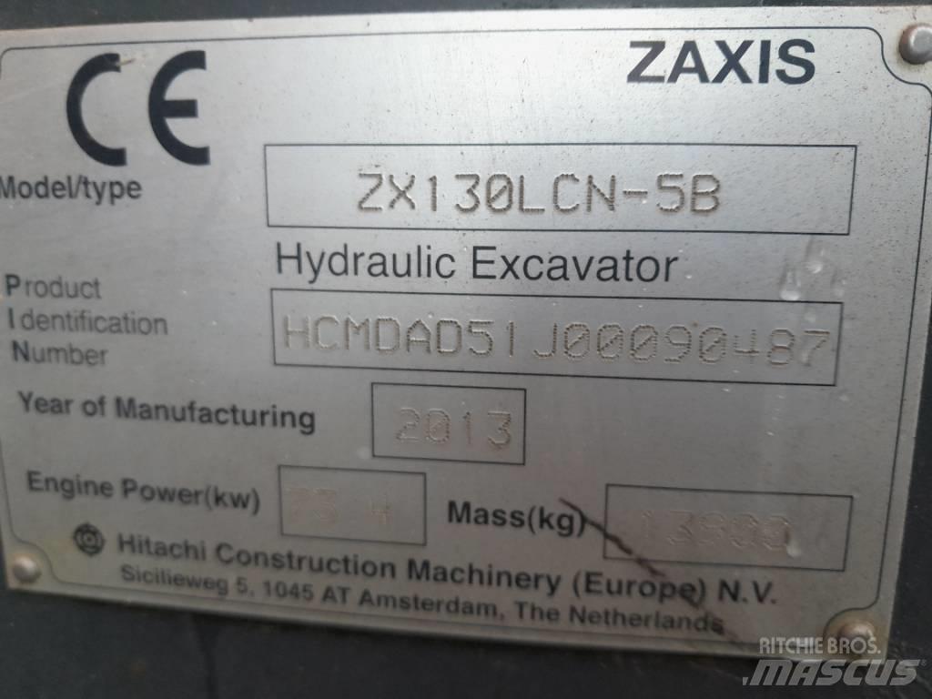 Hitachi Zaxis 130-5 حفارات زحافة