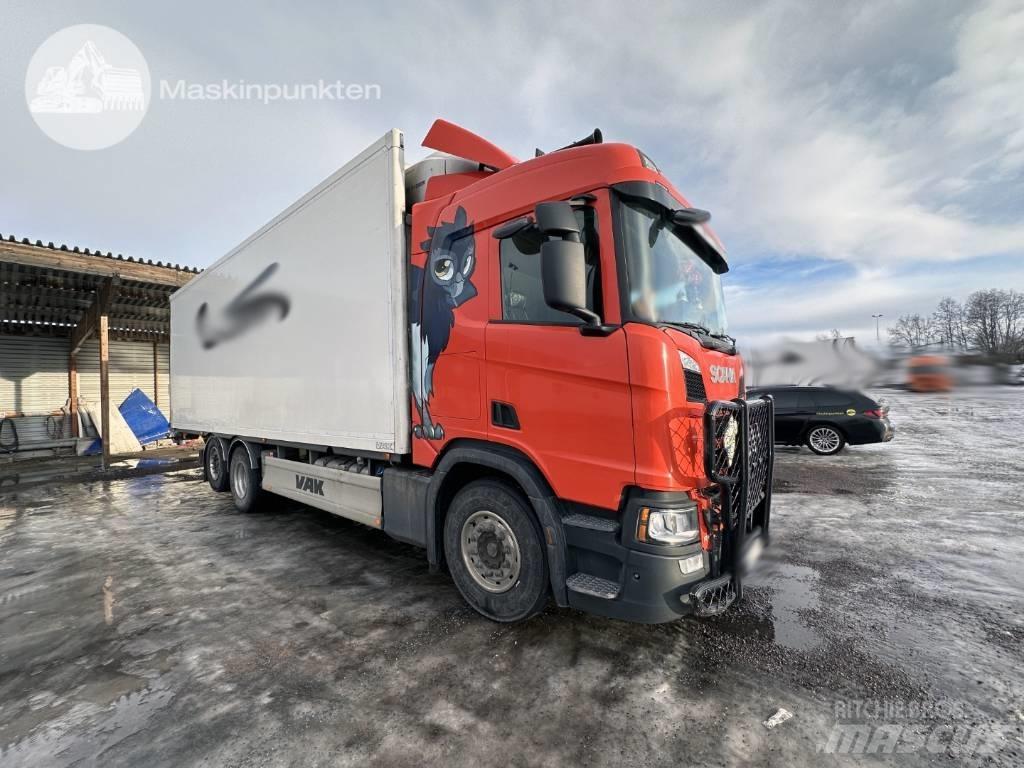 Scania R 450 شاحنات بدرجة حرارة قابلة للضبط