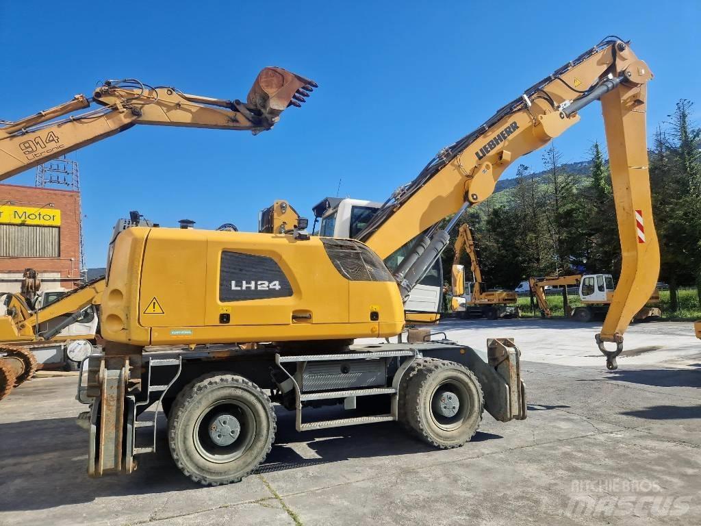 Liebherr LH 24 M مناولات المخلفات / مناولات صناعية