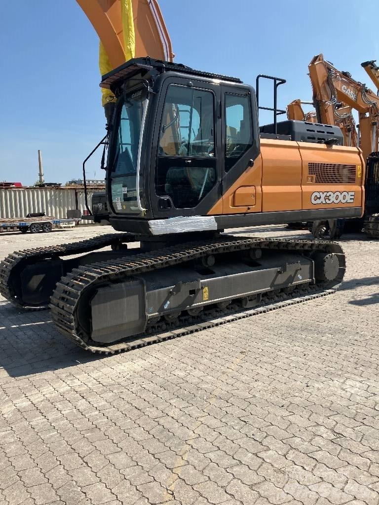 CASE CX300E حفارات زحافة