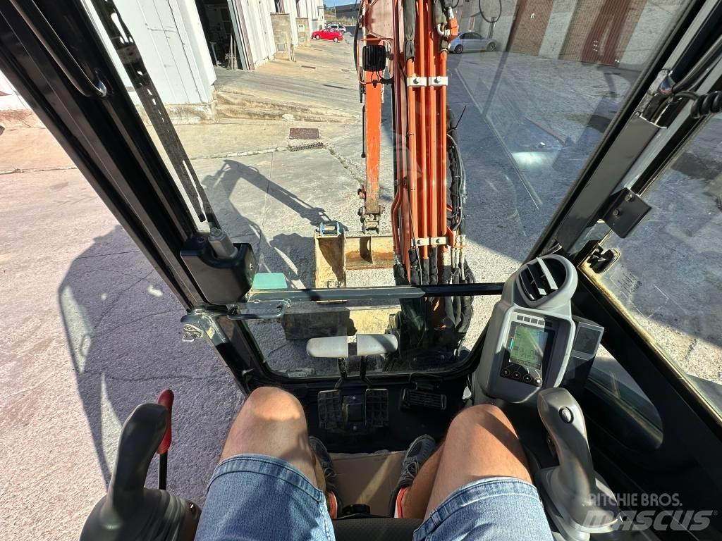 Hitachi ZX 33 U-6 حفارات صغيرة أقل من 7 طن (حفارات صغيرة)