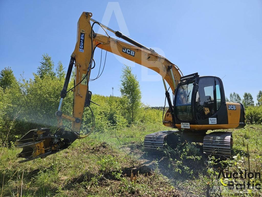 JCB JS 130 LC حفارات زحافة