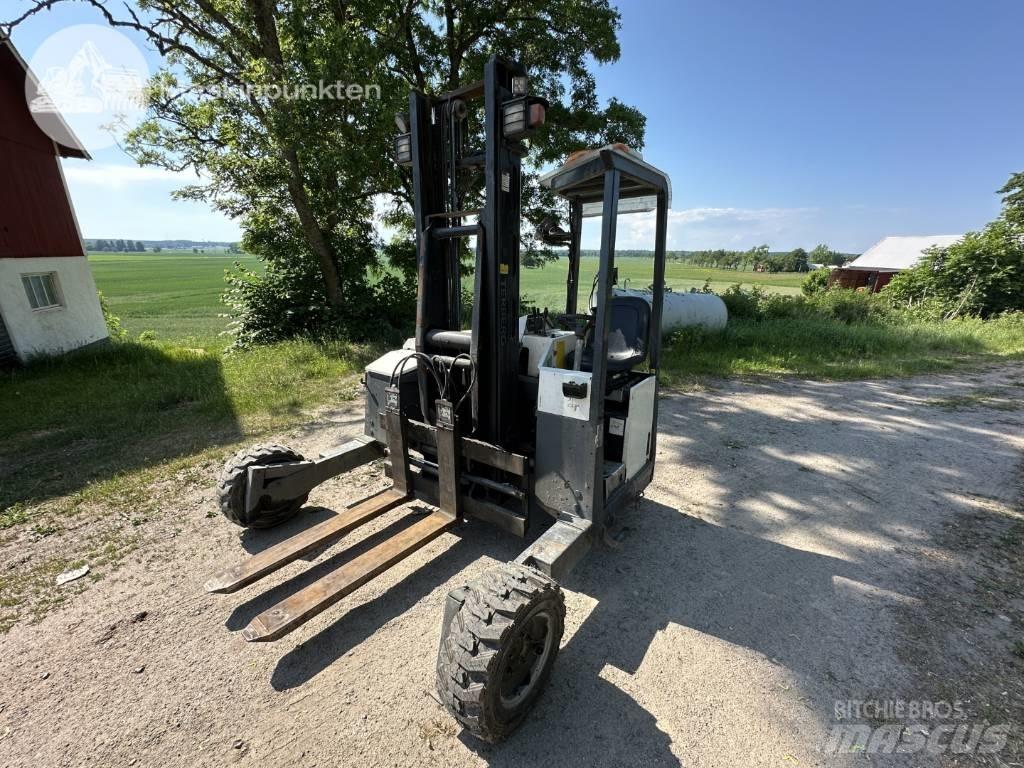Terberg RE 4-35 شاحنات أخرى