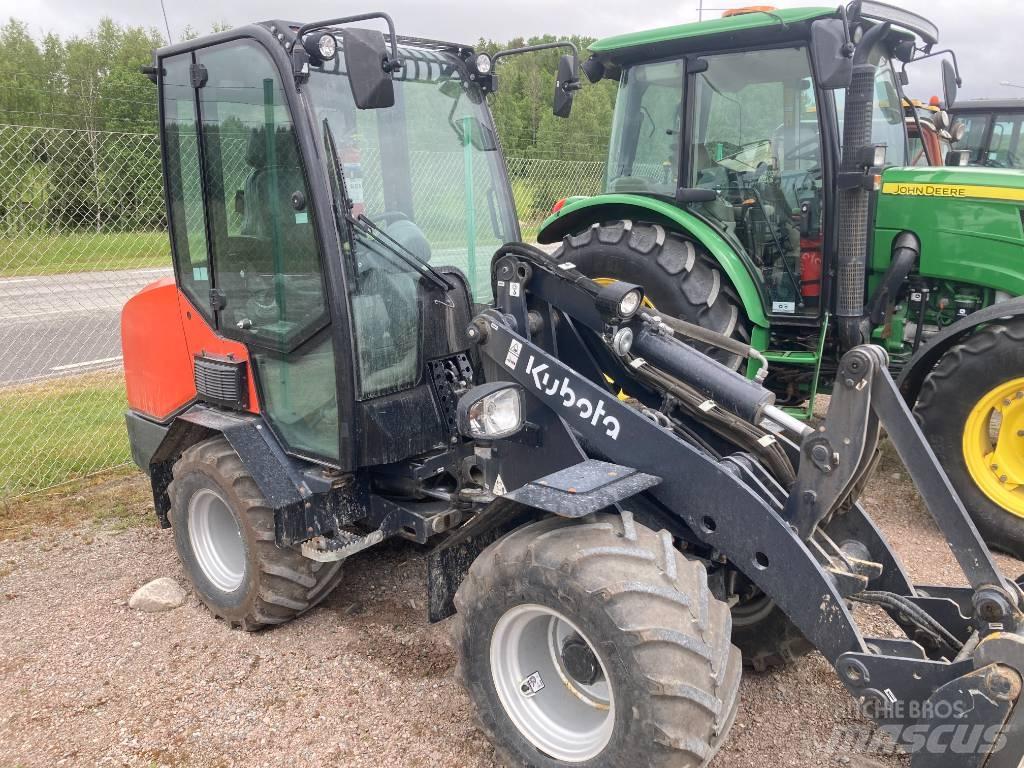Kubota RT 280-2 لوادر انزلاقية التوجيه
