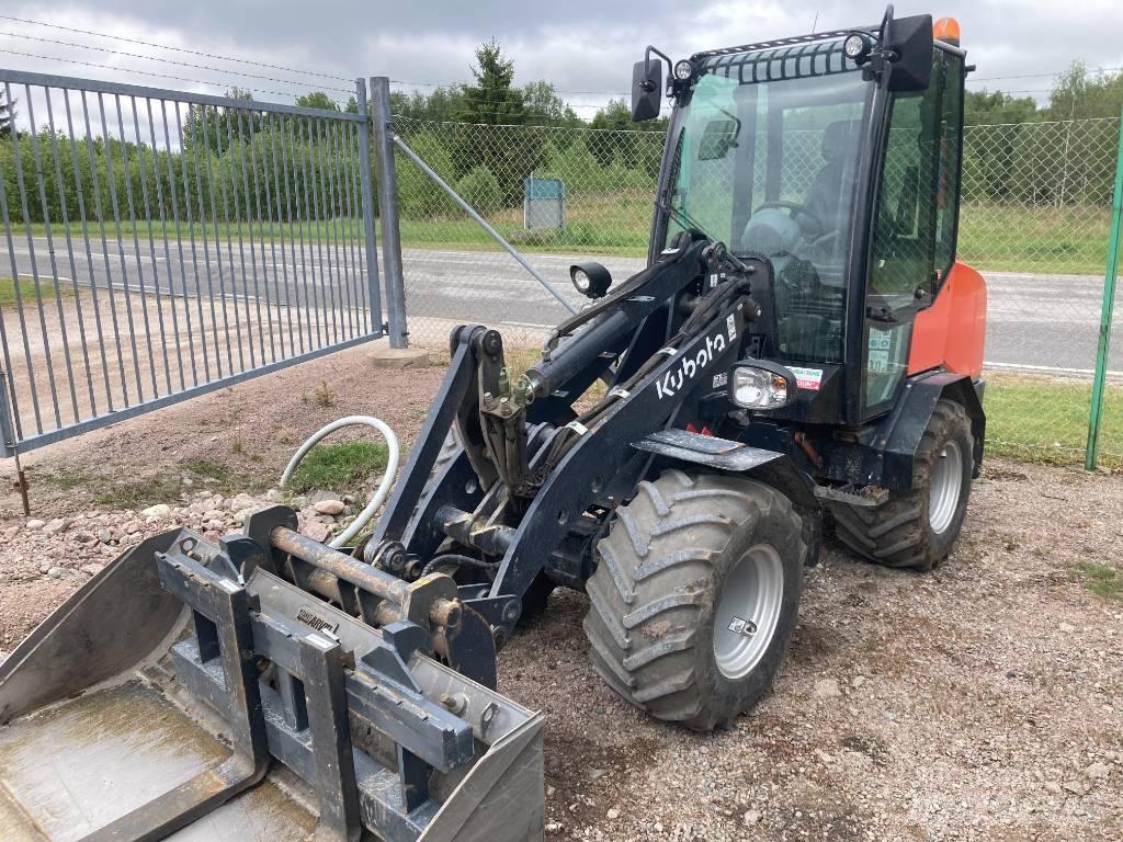 Kubota RT 280-2 لوادر انزلاقية التوجيه