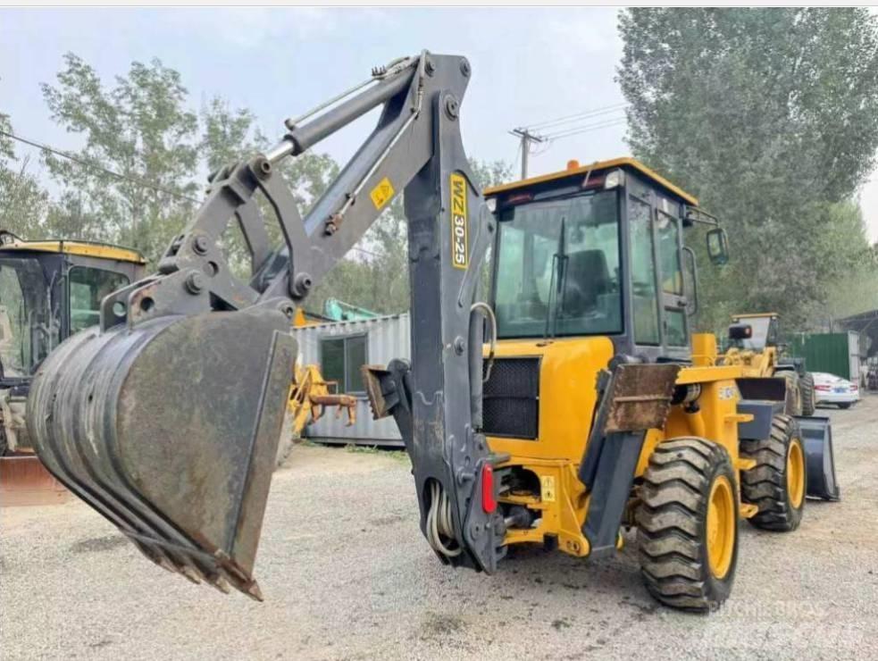 XCMG WZ 30-25 لوادر ذات جرافات عكسية