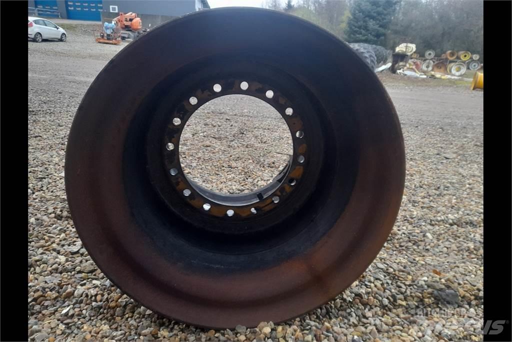 CASE 821G Rim الإطارات والعجلات والحافات