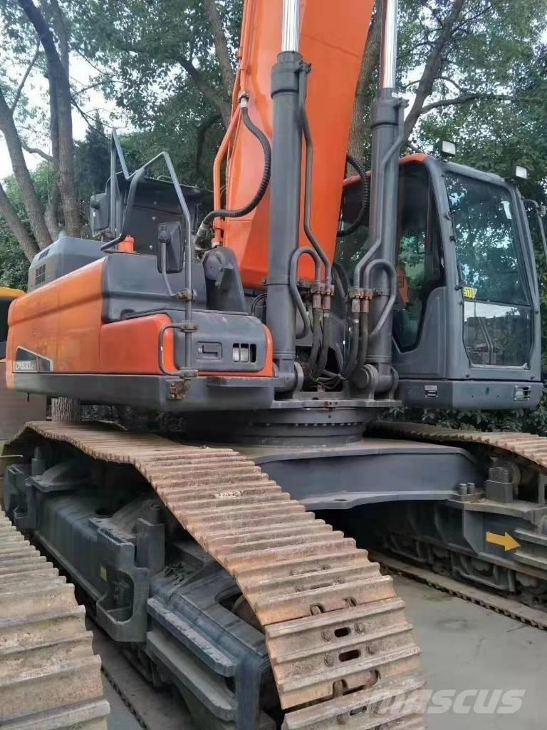 Doosan DX 530 LC-5 حفارات زحافة