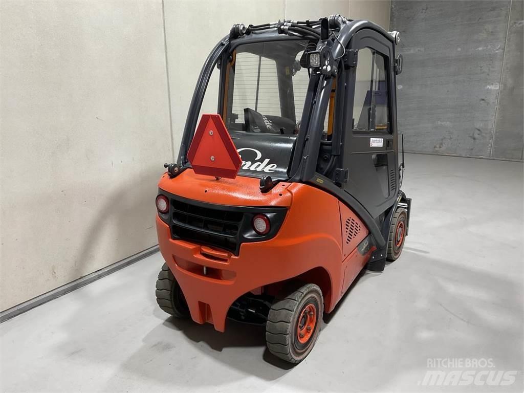 Linde H25T-02 شاحنات LPG