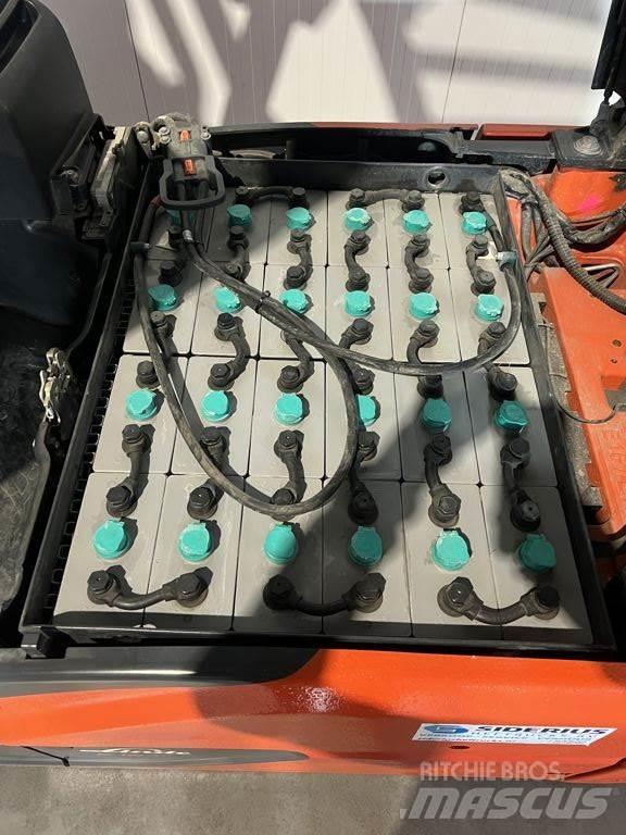 Linde E16-02 شاحنات ذات رافعات شوكية تعمل بالكهرباء