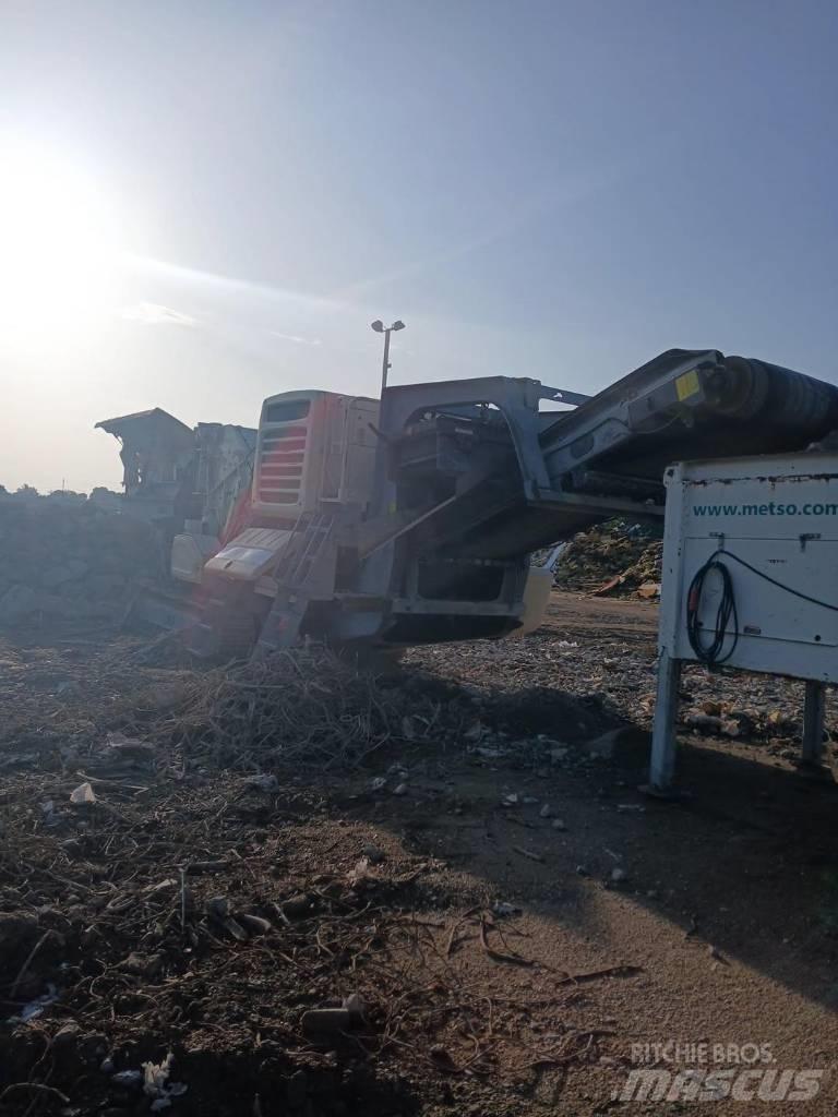 Metso 1213 الكسارات المتنقلة