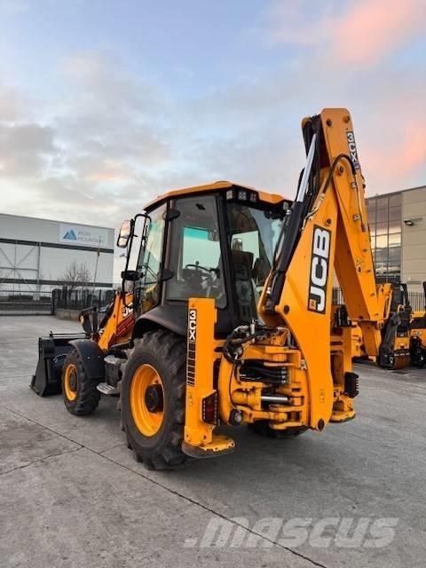 JCB 3CX PLUS لوادر ذات جرافات عكسية