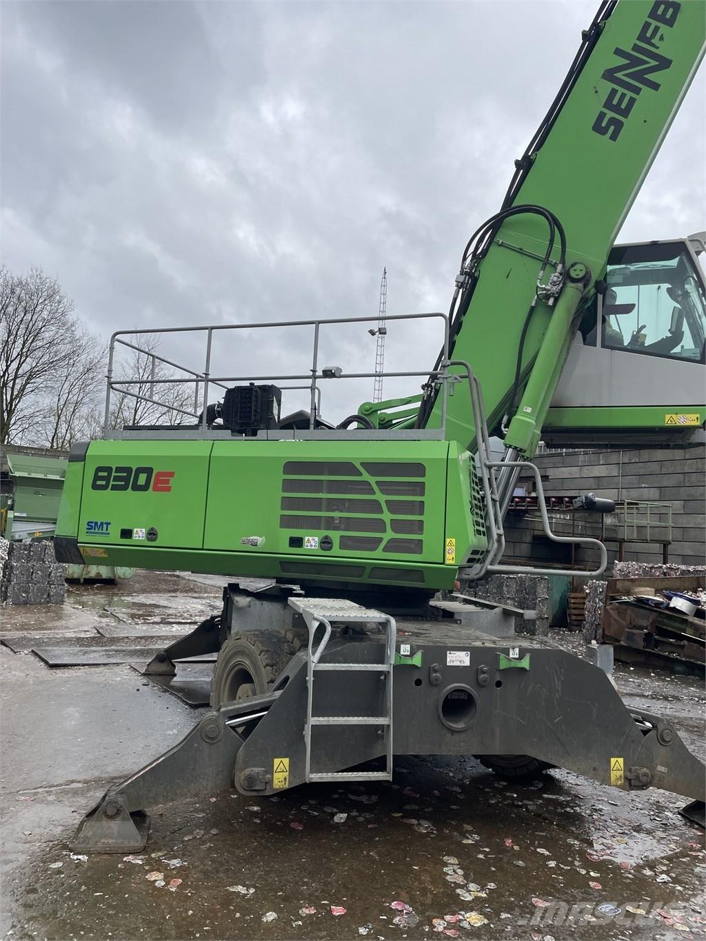 Sennebogen 830 E مناولات المخلفات / مناولات صناعية