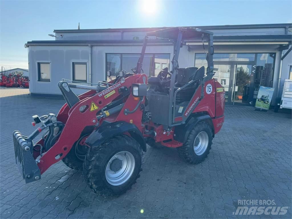 Weidemann 1390e لوادر صغيرة