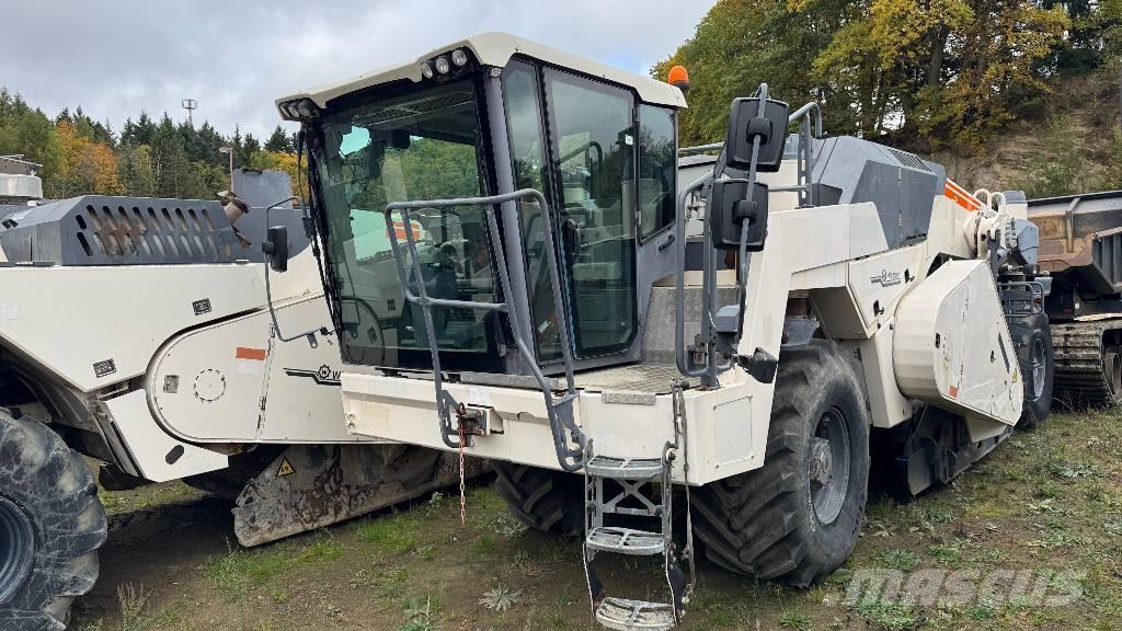 Wirtgen WR200i معدات إعادة تدوير الأسفلت