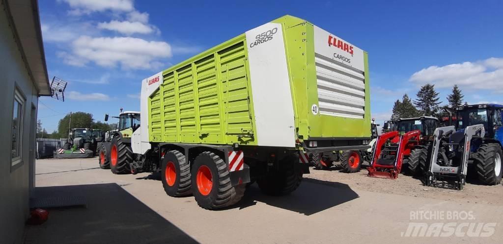 CLAAS Cargos 9500 مقطورات ذاتية التحميل