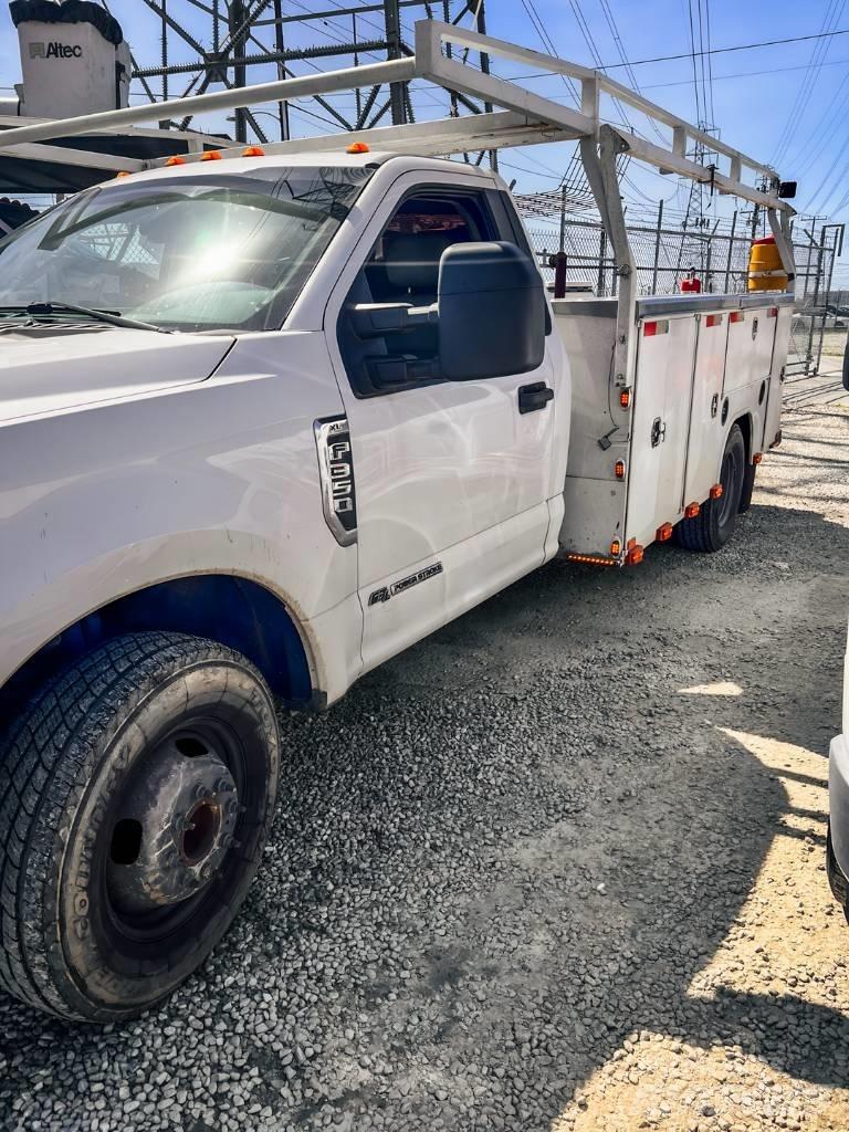 Ford F 350 XL شاحنات خفيفة/مفصلية الجوانب