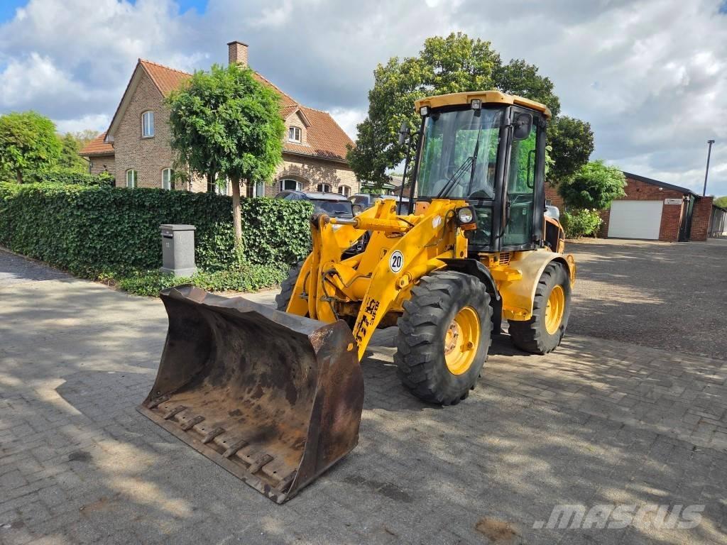 JCB 407B Super لوادر متعددة الأغراض