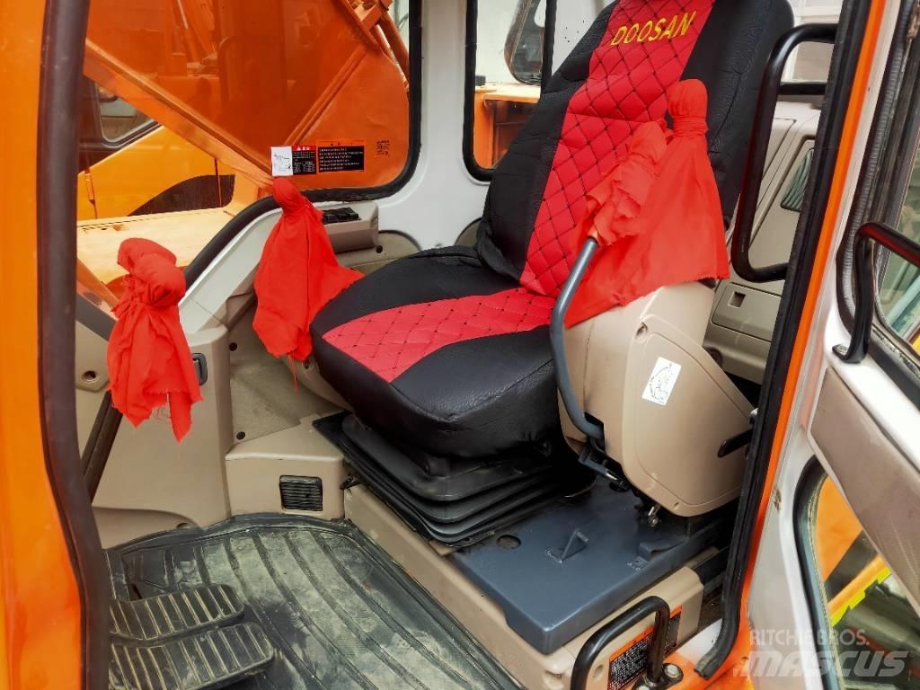 Doosan DH225LC-7 حفارات زحافة