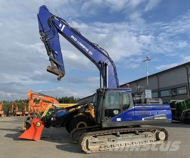 Doosan DX300 LC-5 حفارات زحافة
