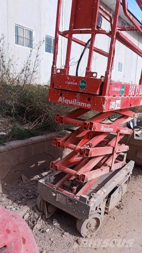 Haulotte Optimum  8 رافعات مقصية الشكل