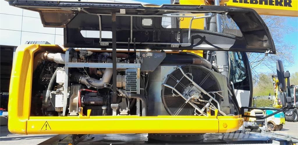 Liebherr A920 حفارات بعجل