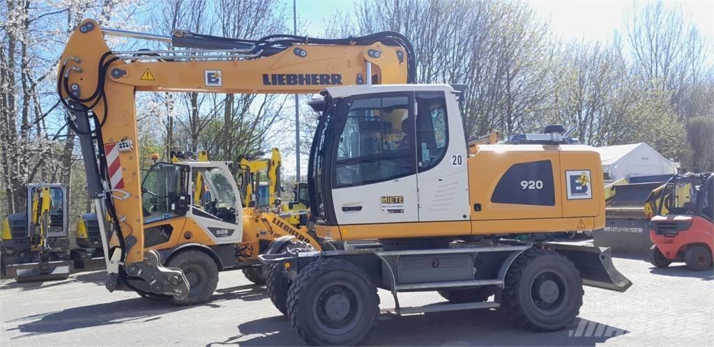 Liebherr A920 حفارات بعجل
