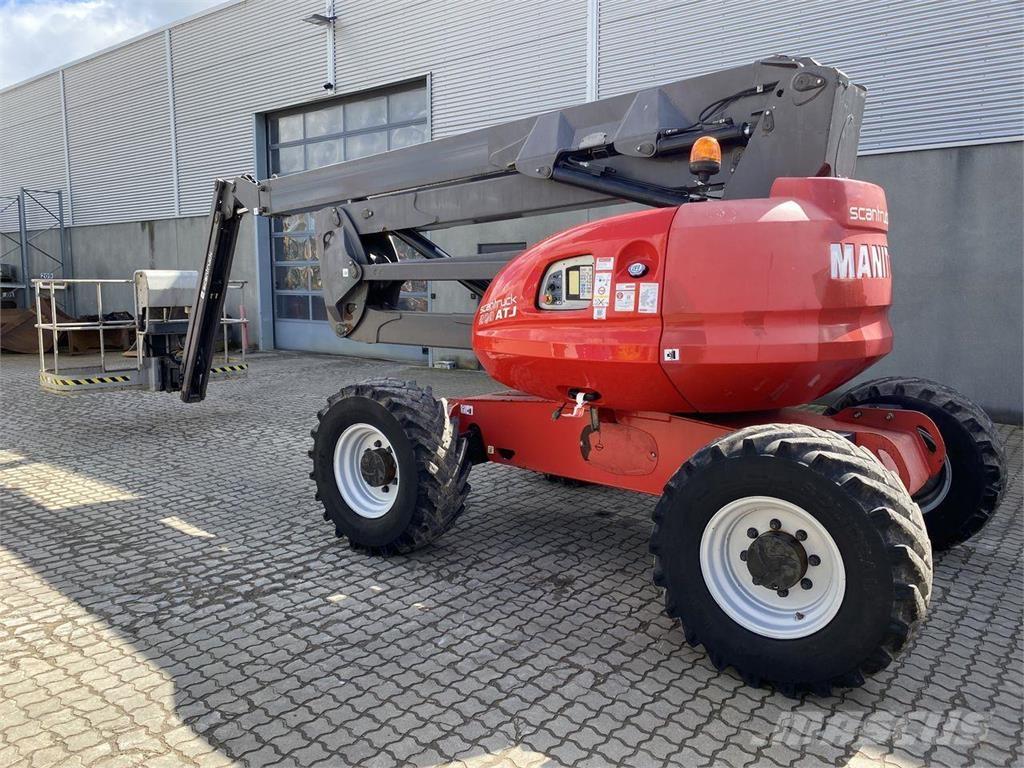 Manitou 200ATJ RC رافعات سلة مفصلية