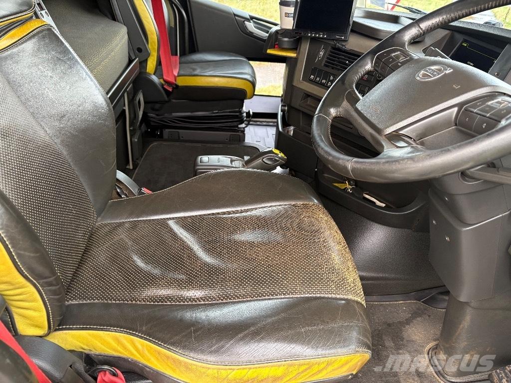 Volvo FH 16 650 وحدات الجر