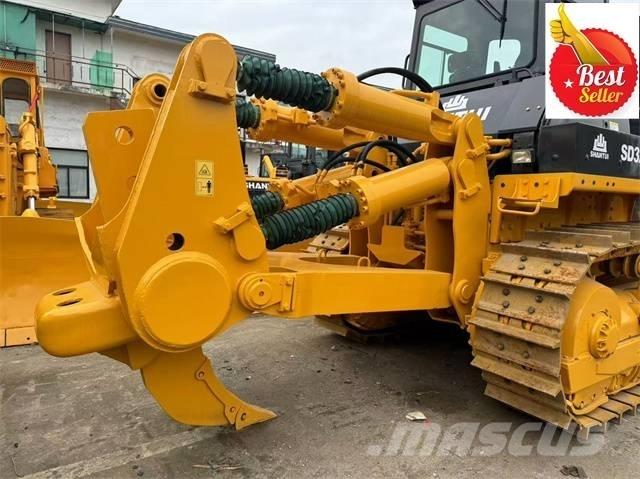 Shantui SD 32 بلدوزرات مجنزرة