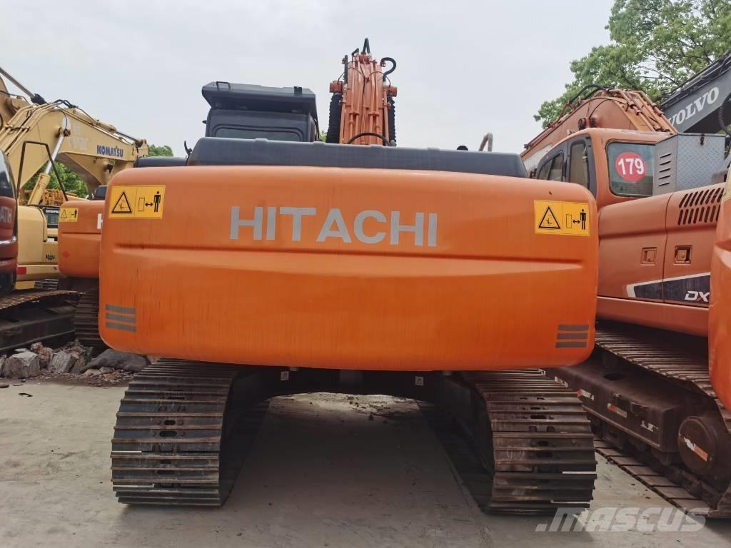 Hitachi ZX 200 حفارات زحافة