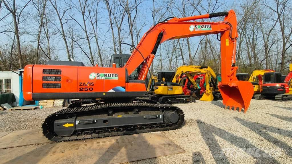 Hitachi ZX 250 حفارات زحافة