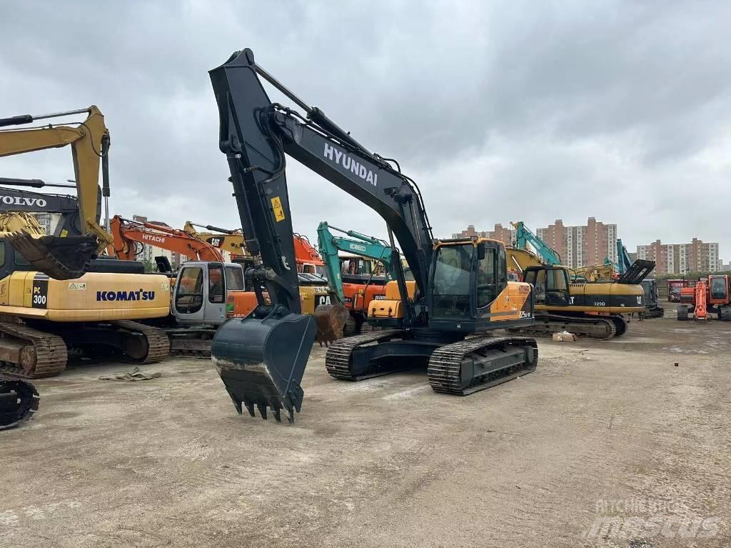 Hyundai 225LC-9T حفارات زحافة