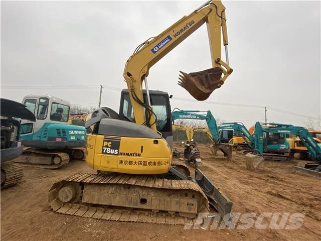 Komatsu pc78 حفارات زحافة